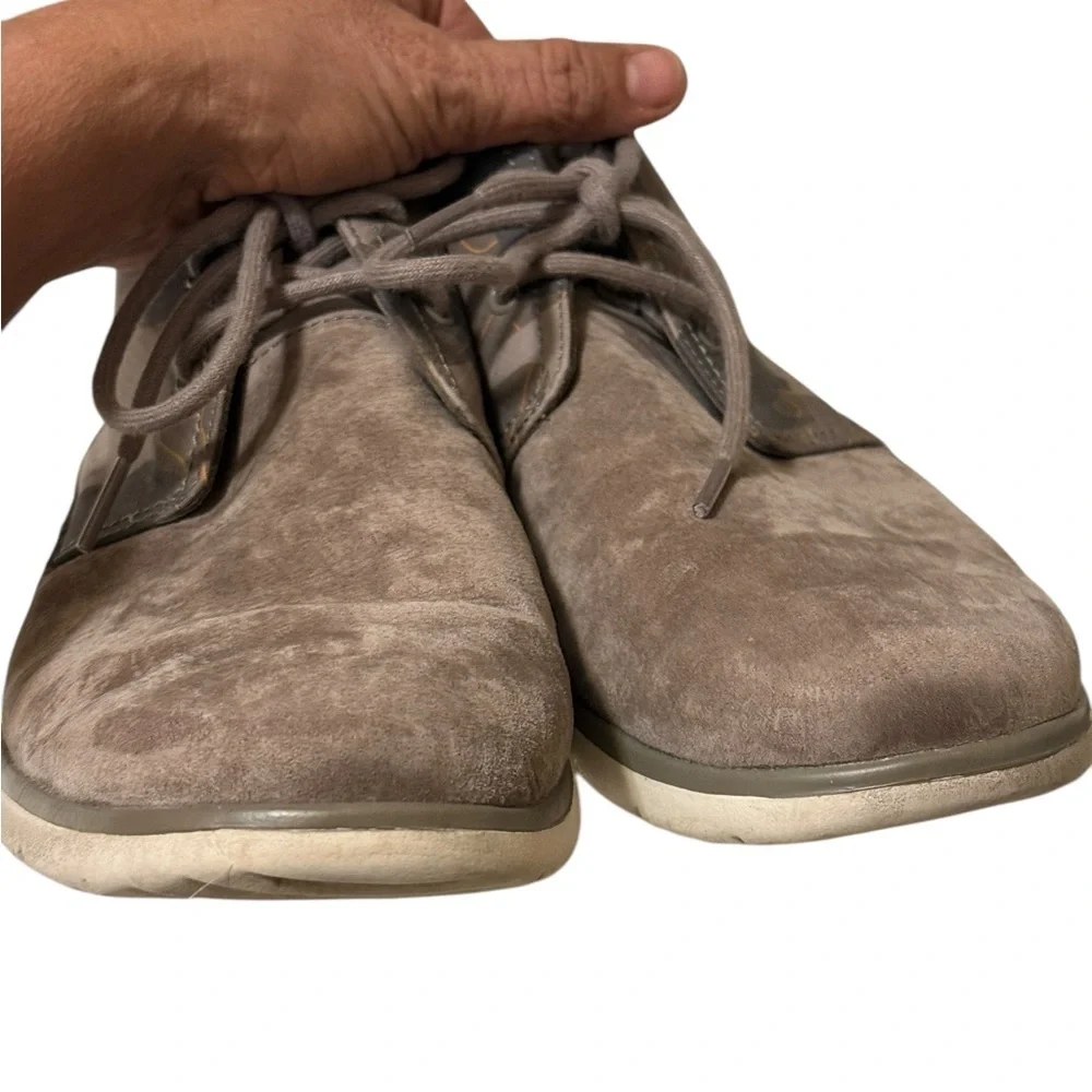 UGG BRINDLE FREAMON CAMO SUEDE CHUKKA ANKLE BOOTS, MEN US
